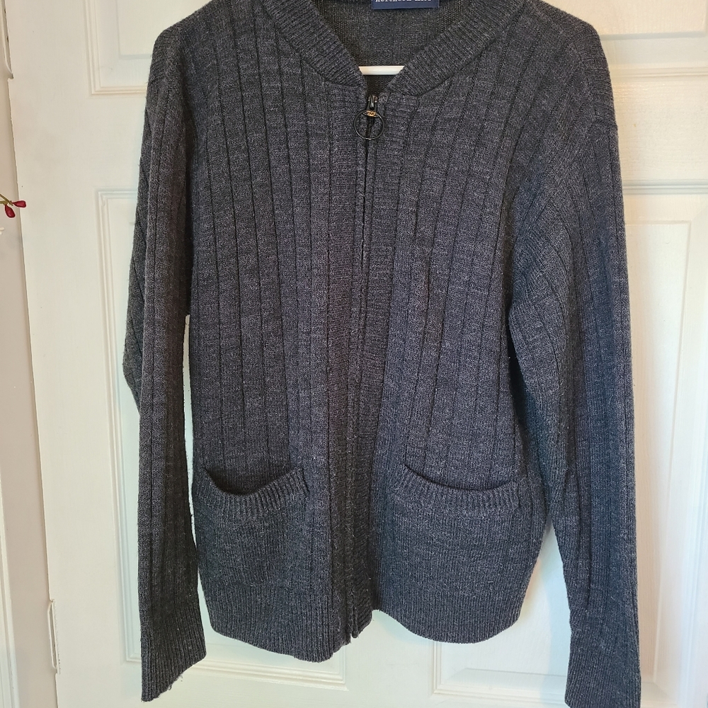 (1784) Northern Isles Men's Classic Long Sleeve Sweater, Size: Medium, Grey